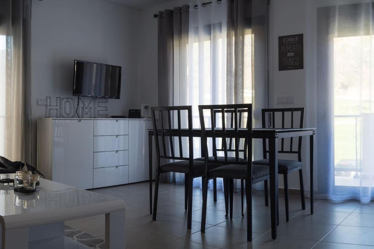 What A Life! Apartment ナザレ エクステリア 写真